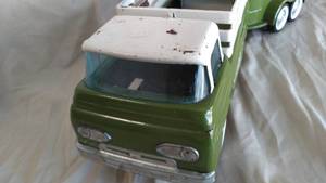 Toy pickup truck and horse trailer, metal