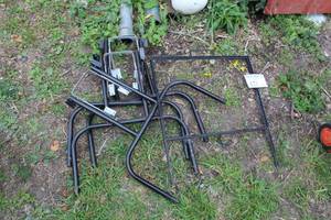 lot 421 image: Lot of (5) Table Stands (4), Sign Stand (1)
