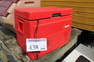 lot 438 image: Marlboro Electric Chest Cooler