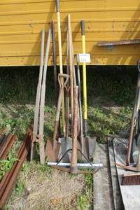 lot 444 image: Lot of (11) Pick Axes, Spades, Shovels, Post Hole Digger, Squeegee