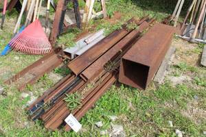lot 450 image: Scrap Metal
