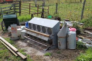 lot 461 image: Scrap Metal