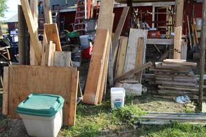 lot 465 image: Scrap Wood