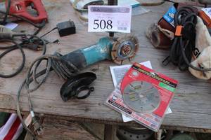 lot 508 image: Makita GrinderCut-Off 4-12 9557NB with Guards and Blades