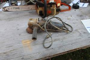 lot 523 image: Skil Professional Angle Grinder 4-12 9611