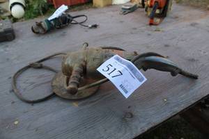 lot 518 image: Milwaukee Angle Grinder