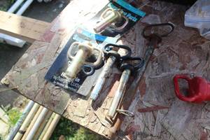 lot 546 image: Lot of (Approximately 5) Hitch Pins