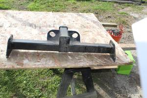 lot 542 image: 1997 HitchMaster Receiver Hitch Replacement 337700
