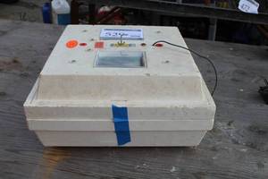 lot 529 image: G.O.F. Mfg. Co. Inc. Hova-Bator Egg Incubator Circulated Air Model No. 2362N
