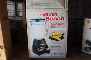 lot 599 image: Hamilton Beach Blendmaster Ultra 14-Speed Blender 54252