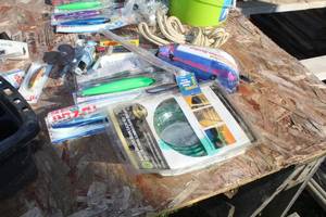 lot 654 image: Rope Light Kit, Inflatable Flotation Waistbelt, Rope, Fishing Lures, Fishing Gear