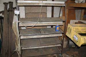 lot 695 image: FloraLight Plant Growing Station