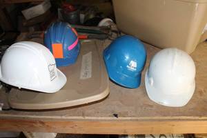 lot 710 image: Hard Hats, Work Gloves