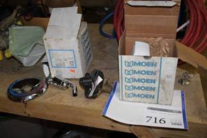 lot 716 image: Lot of (2) Moen Shower Fixtures
