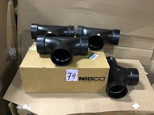 lot 74 image: 4 in. ABS DWV All Hub Cleanout Tee in good condition
