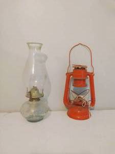 lot 67 image: Two Vintage Lanterns