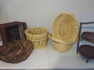lot 80 image: Collection of Baskets