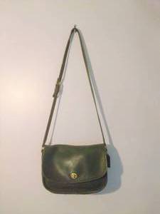 lot 84 image: Vintage Green Leather Coach Crossbody Bag