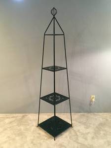 lot 21 image: Tall Plant Stand