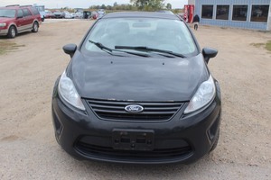2013 Ford Fiesta S - 5 Speed Manual - ONE OWNER -