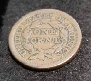 lot 01 image: 1847 US BRAIDED HAIR LARGE CENT