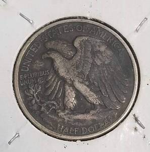 lot 34 image: 1943 WALKING LIBERTY HALF DOLLAR