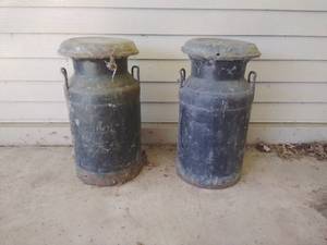 lot 153 image: Pair of Milk Pails