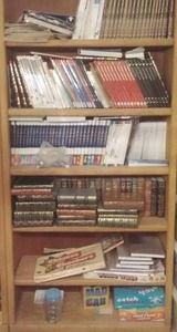 lot 166 image: Contents of Bookshelf