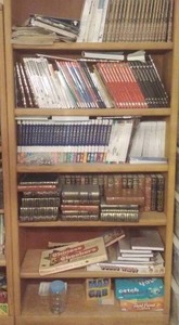 lot 167 image: Wooden Bookshelf