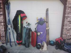 lot 91 image: Miscellaneous Sporting Goods