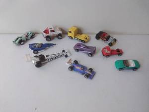 lot 58 image: Ten Matchbox Cars