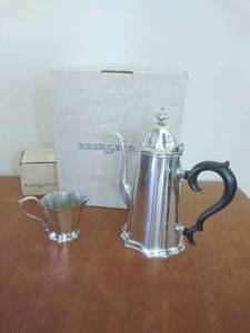 lot 178 image: Reed & Barton Pewter Set