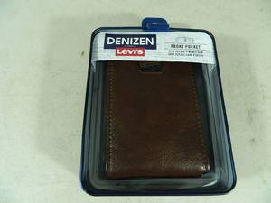 lot 6 image: New Denizen Levis RFID Secure Wallet