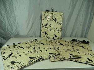 lot 15 image: 5 New Reusable Bags