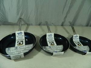 lot 19 image: 3 New Blue Sapphire Ceramic Coated Frying Pans