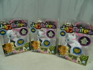 lot 39 image: 3 New JamBrite Wireless Speakers