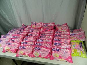 lot 41 image: HUGE Lot of Brachs Conversation Hearts