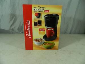 lot 45 image: New Sunbeam Hot Shot Hot Water Dispenser