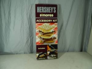 lot 68 image: New Hersheys Smores Accessory Kit