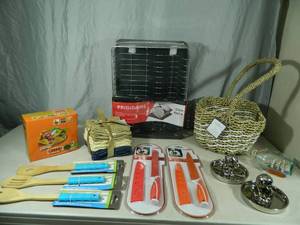lot 120 image: Home and Kitchen Items