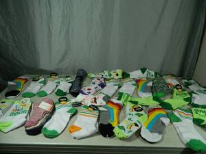 lot 123 image: 32 New Pairs of Socks