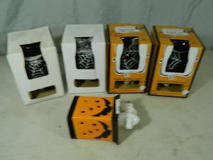 lot 134 image: 5 New Plug-In Wax Melt Warmers