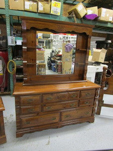 Queen Size Bedroom Set