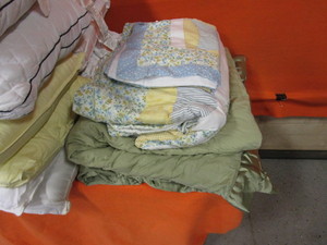 Pillows & Blankets