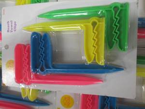5- 4pk Beach Towel Clips...