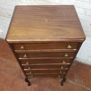 lot 7 image: Antique Five Drawer Walnut Cabinet