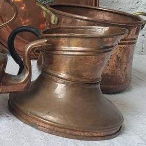 lot 58 image: Collection of Vintage Copper Pieces