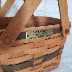 lot 120 image: Grouping of Longaberger Baskets
