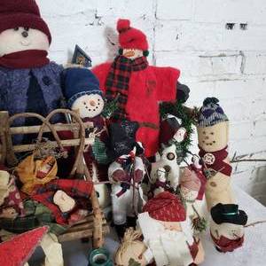 lot 117 image: Ho Ho Ho  Massive Holiday Bundle