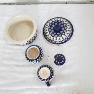 lot 95 image: Boleslawieo Ceramic Table Set